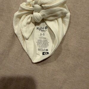 Kyte Baby Cream Headwrap Ribbed in Cloud
